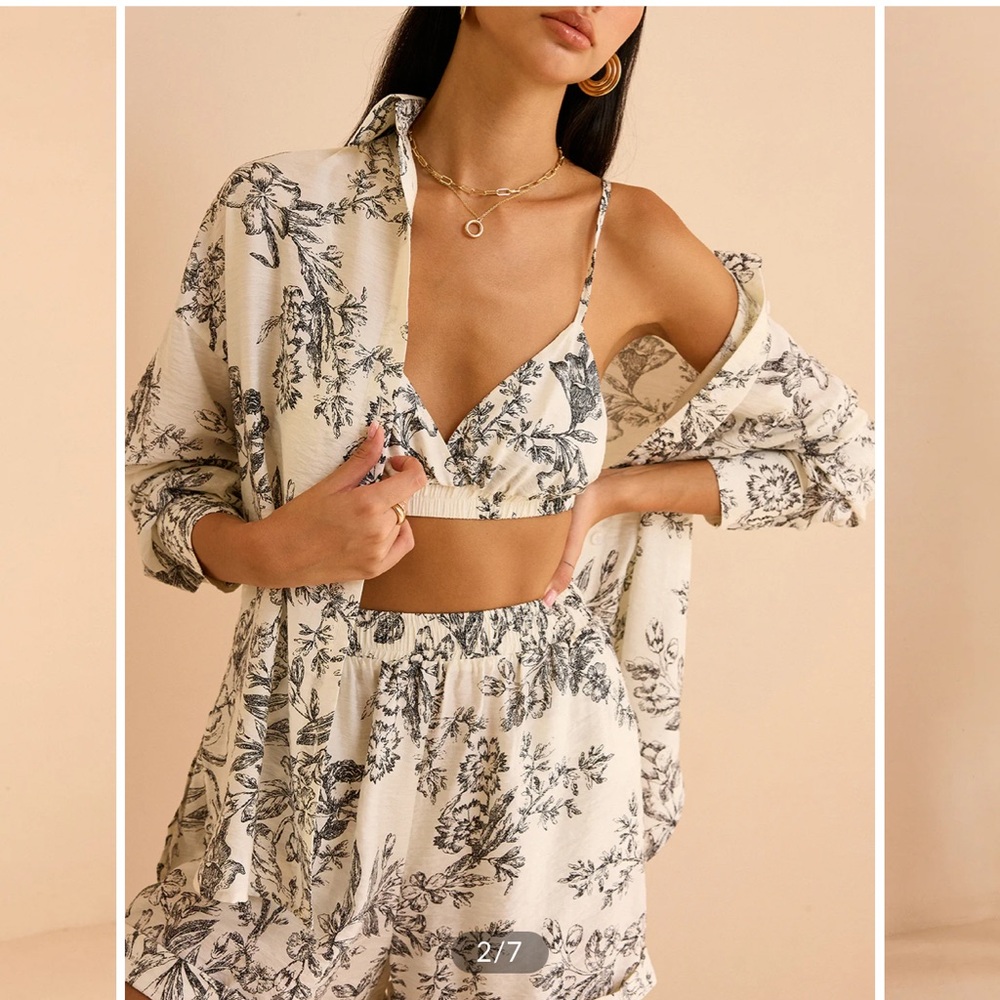 Commense Floral Print Three Piece Set - Picture 2 of 5